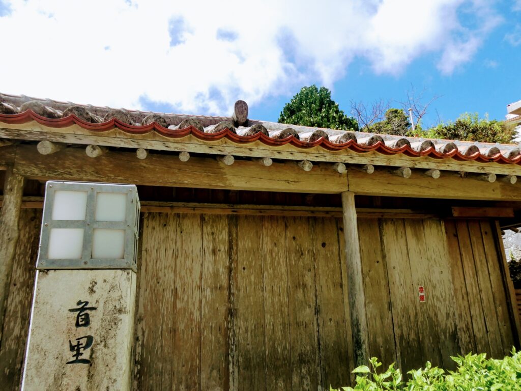 沖縄古民家の雨戸
